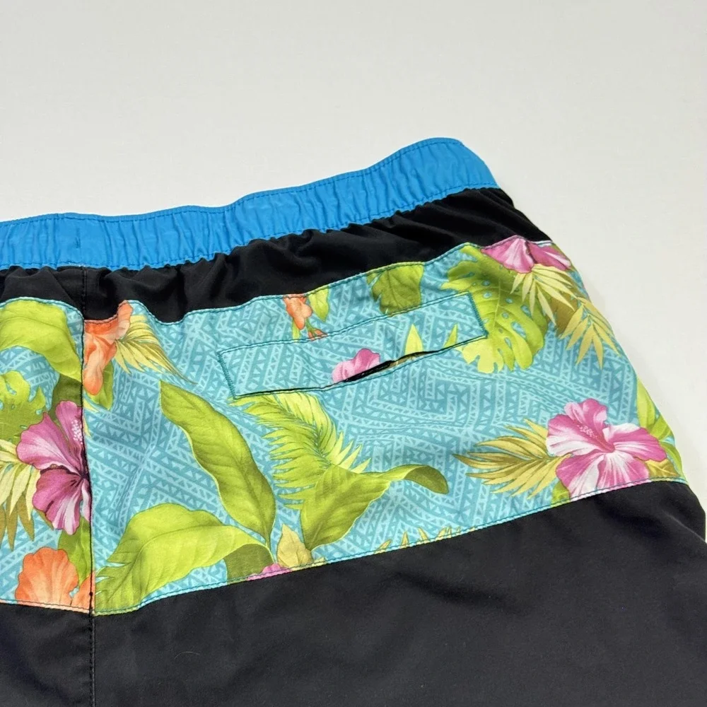 Tommy Bahama Relax Shorts Mens XL Black Hawaiian Floral Swim Trunks Mesh Lined‎